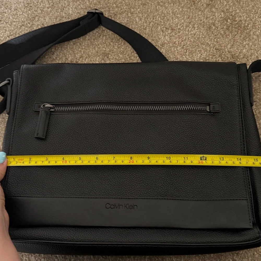 Calvin Klein Textured Black faux leather Messenger Bag